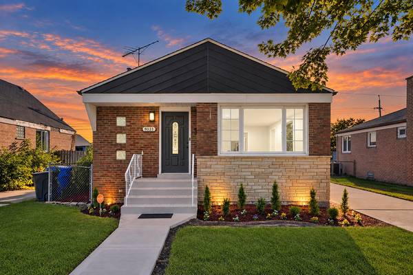 8031 S Kostner AVE, Chicago, IL 60652