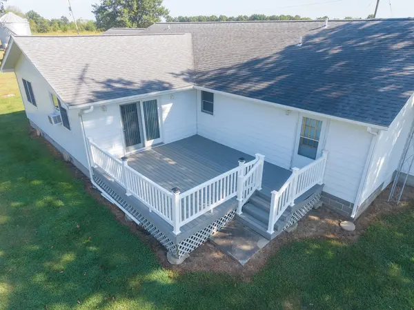 2217 Mercer Farm RD, Centralia, IL 62801