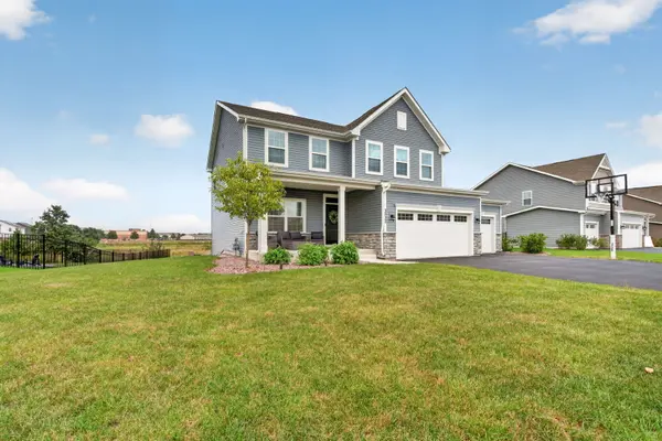 3032 Grande TRL, Yorkville, IL 60560