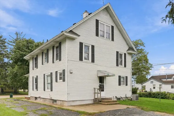 310 E Dixon ST, Polo, IL 61064