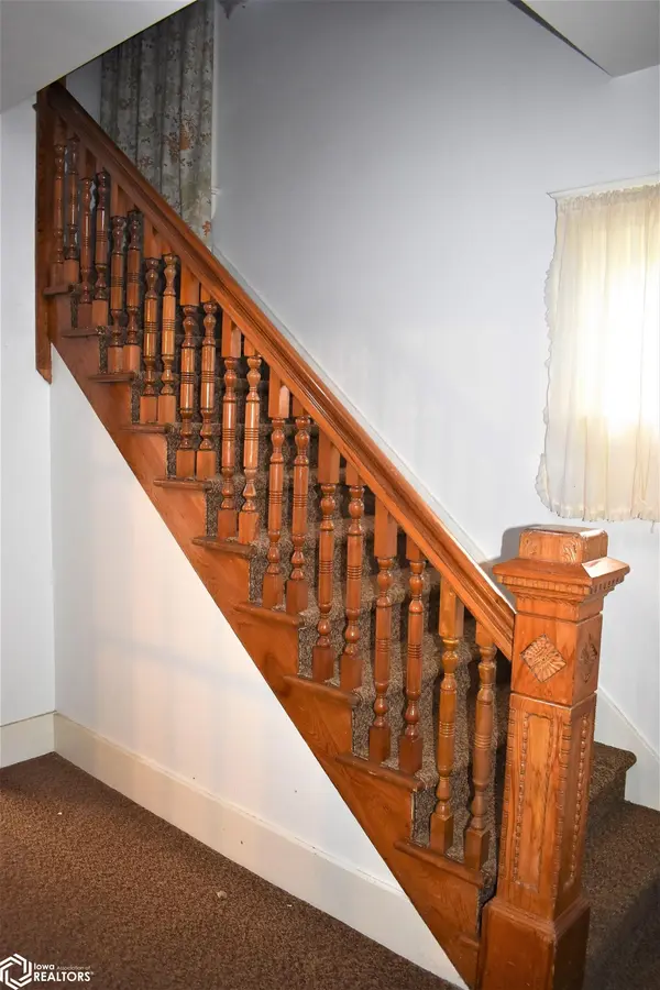 314 Iowa ST, Iowa Falls, IA 50126