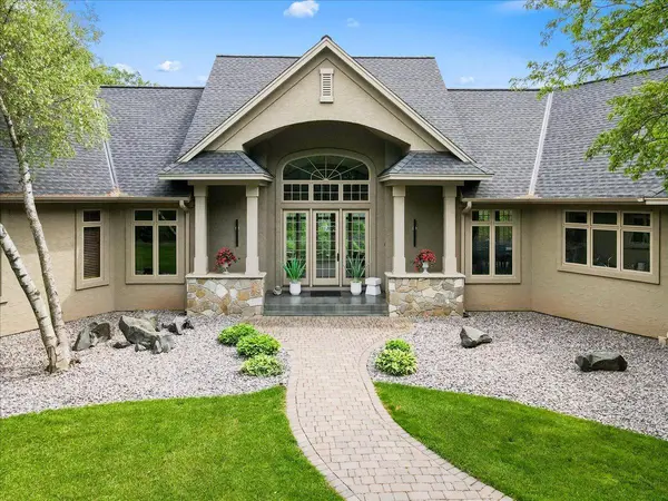15270 Painters Lane CIR N, Stillwater, MN 55082
