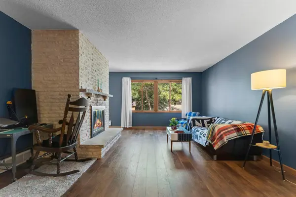 3005 114th LN NW, Coon Rapids, MN 55433
