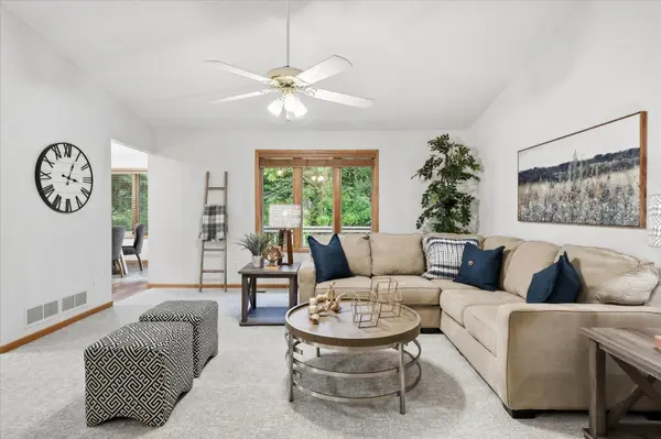 1904 Lincoln ST S #1904, Northfield, MN 55057