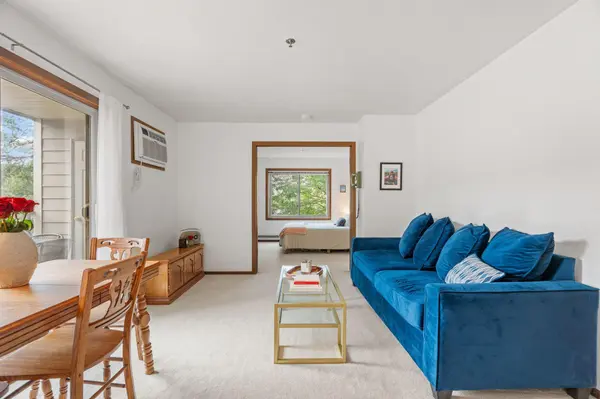 2100 Ridge DR #22, Saint Louis Park, MN 55416