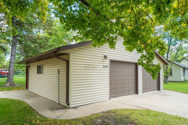 128 Smith AVE, New York Mills, MN 56567
