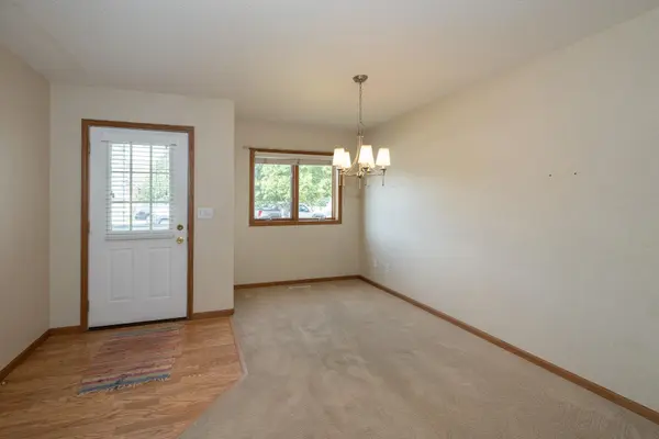 807 Morningside DR, Casselton, ND 58012