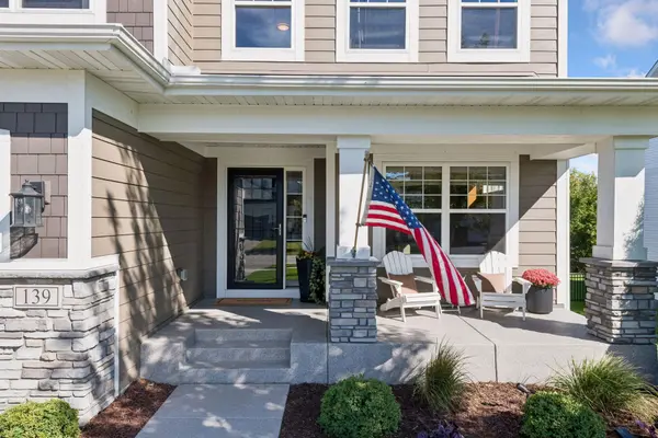 139 Maple TER, Waconia, MN 55387