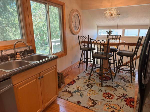 118 Avignon CT, Woodbury, MN 55125