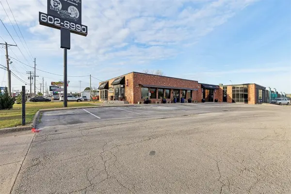 4301 S Pennsylvania AVE #Street Side, Oklahoma City, OK 73119