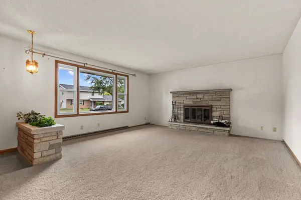 1229 E PERSHING ST, Appleton, WI 54911
