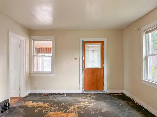 115 N IRWIN AVE, Green Bay, WI 54301-4316