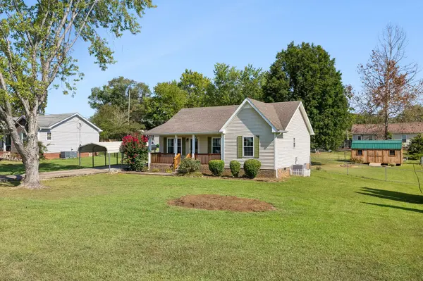 2865 Chinquapin Ln, Clarksville, TN 37043