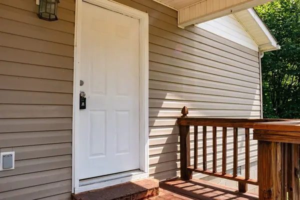 250 Mountain St, Doyle, TN 38559