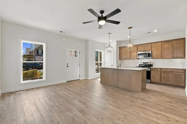 344 Twig PVT Ct, Hendersonville, TN 37075