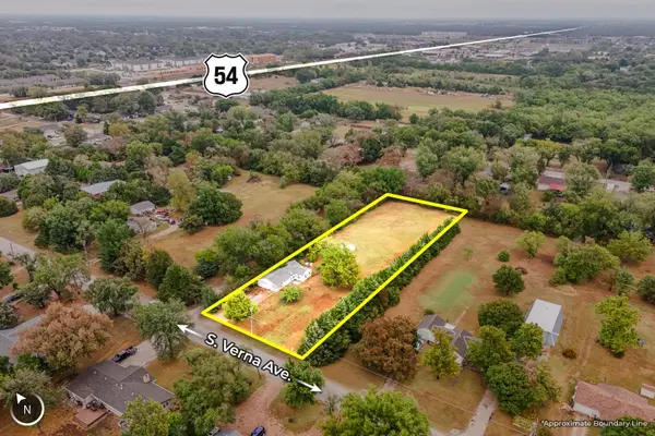 706 S Verna Ave, Andover, KS 67002