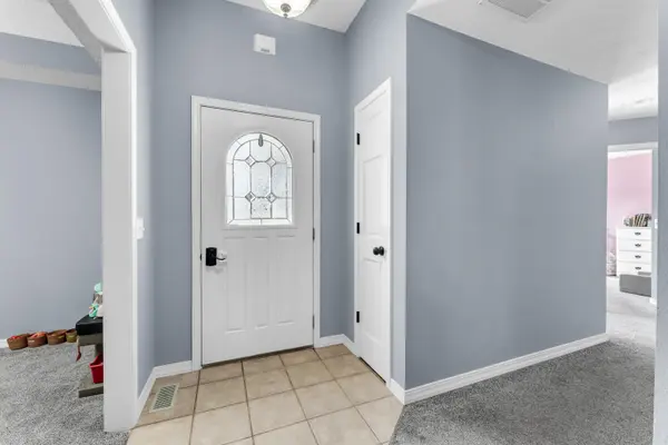 1407 Raspberry CT, Nixa, MO 65714