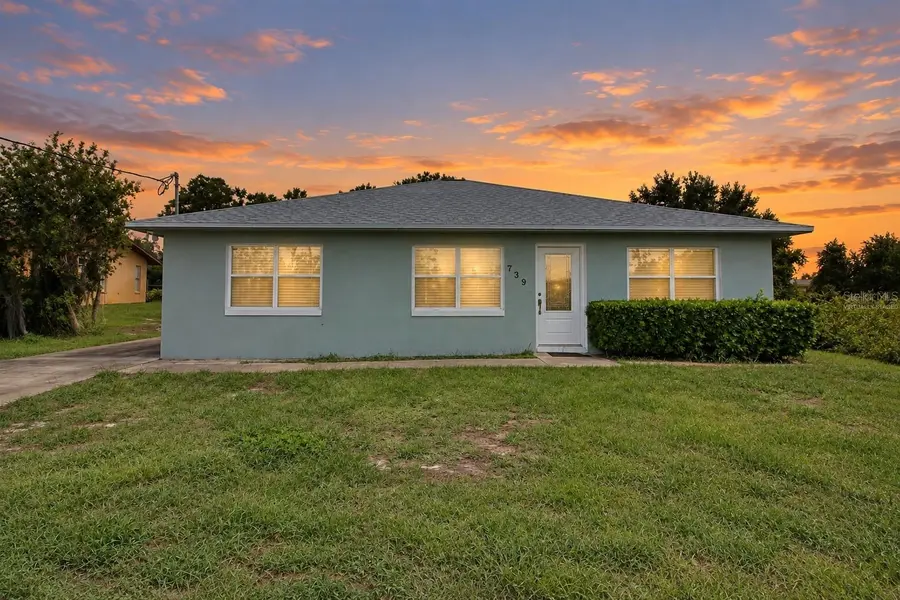 739 LAKE JUNE RD, Lake Placid, FL 33852
