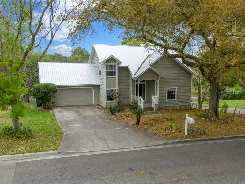 8620 NW 35TH RD, Gainesville, FL 32606