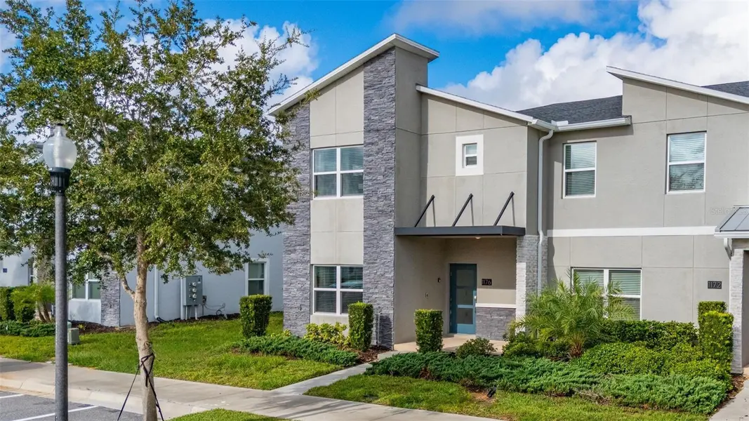 1176 CHALLENGE DR, Davenport, FL 33896