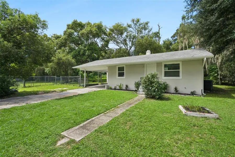 502 FAIRFIELD AVE, Deland, FL 32720