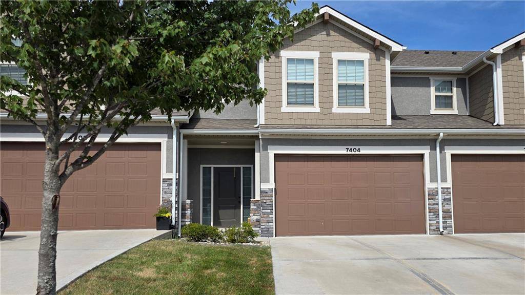 7404 Grand Slam ST, Parkville, MO 64152