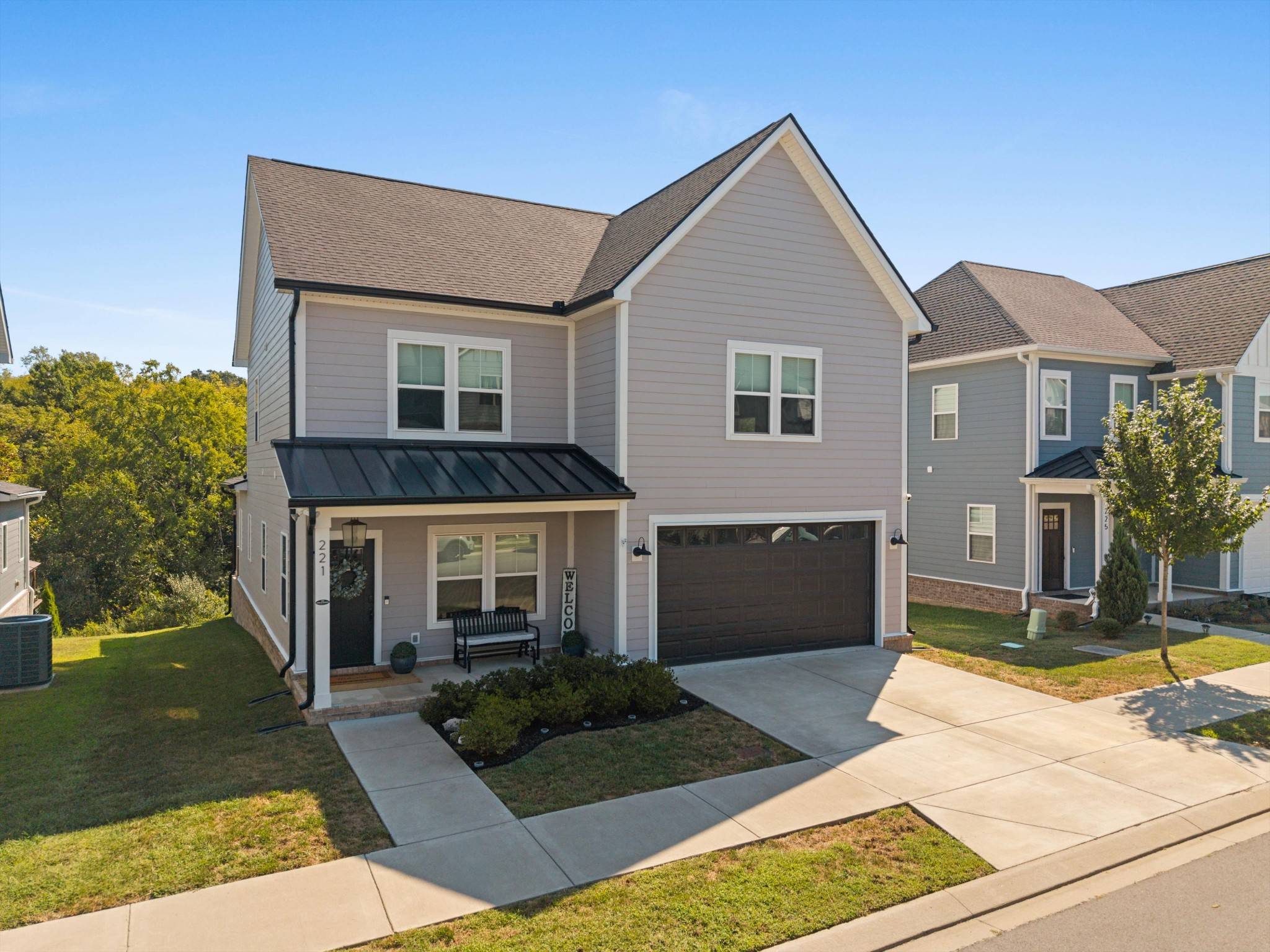 221 Sounder Cir, La Vergne, TN 37086