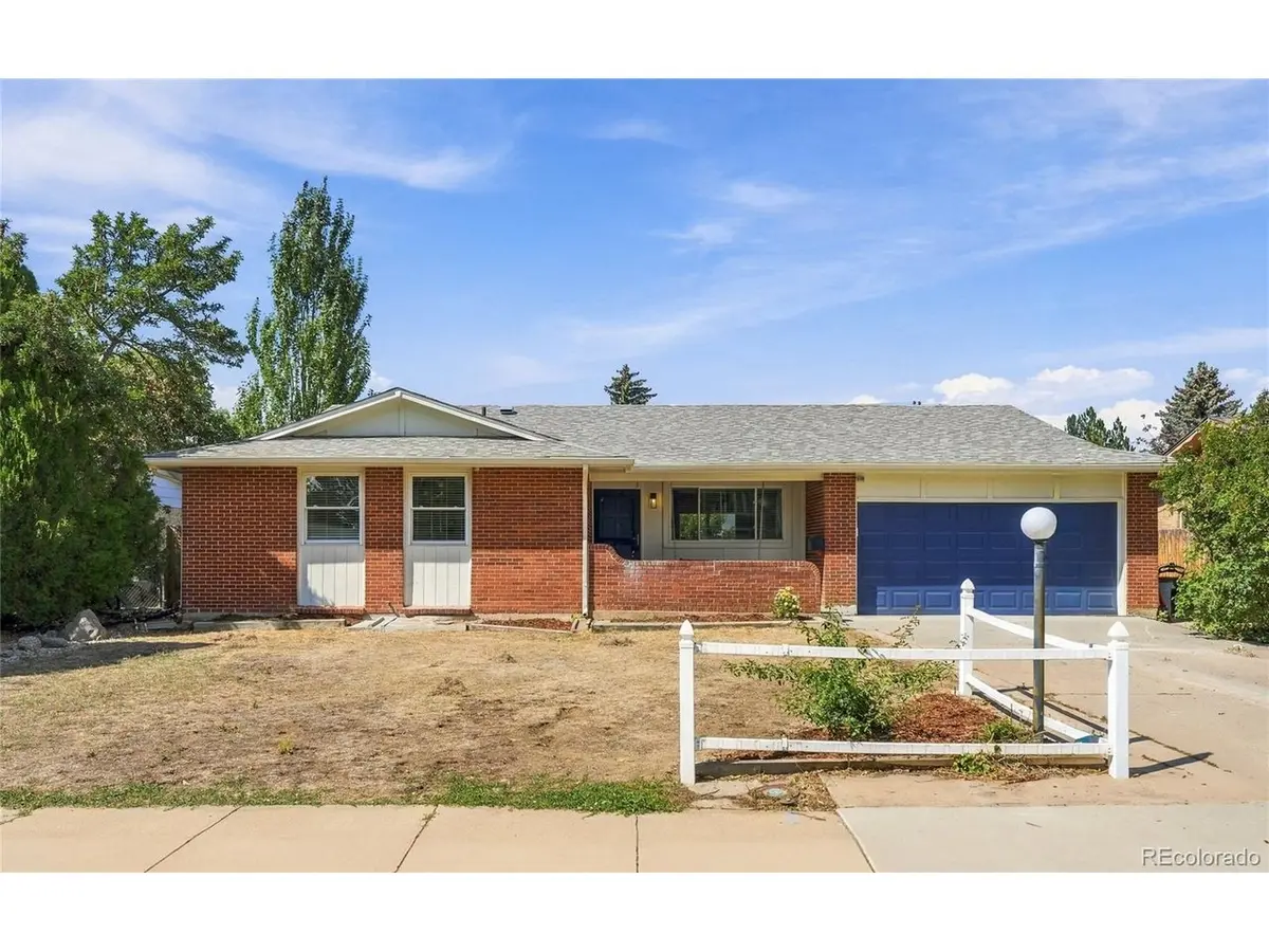 3109 Douglas, Loveland, CO 80538