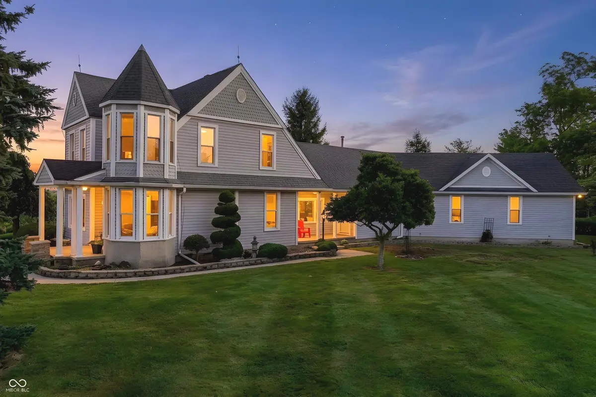 3739 N 600 E, Windfall, IN 46076