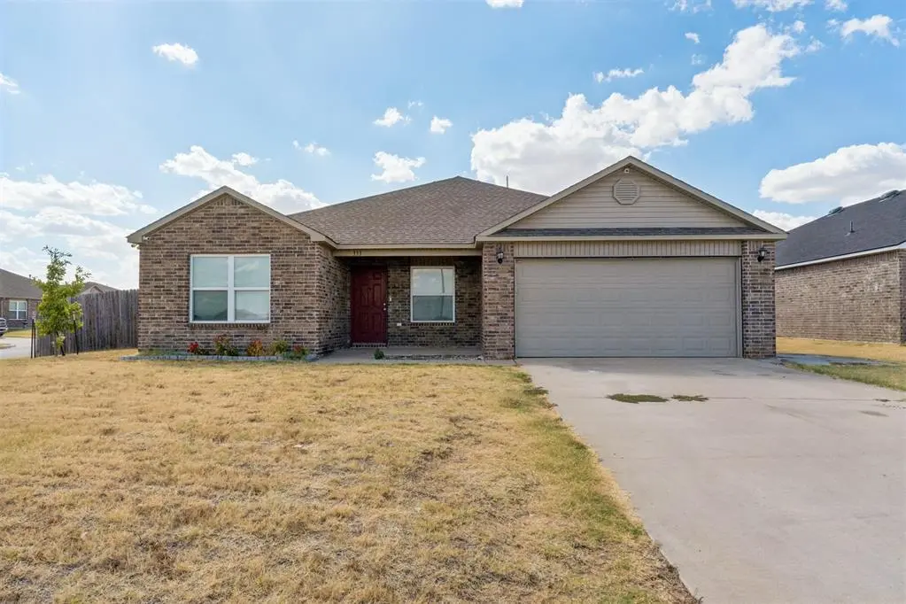 333 Karlee LN, Newcastle, OK 73065