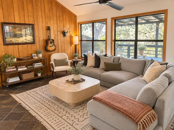2107 Rain Water DR, Austin, TX 78734