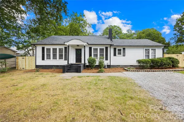 227 N Magnolia ST, Mooresville, NC 28115