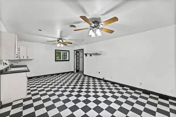 39041 Railroad AVE, Osawatomie, KS 66064