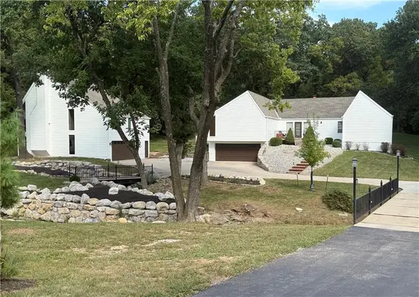 4813 NW Northwood RD, Riverside, MO 64150