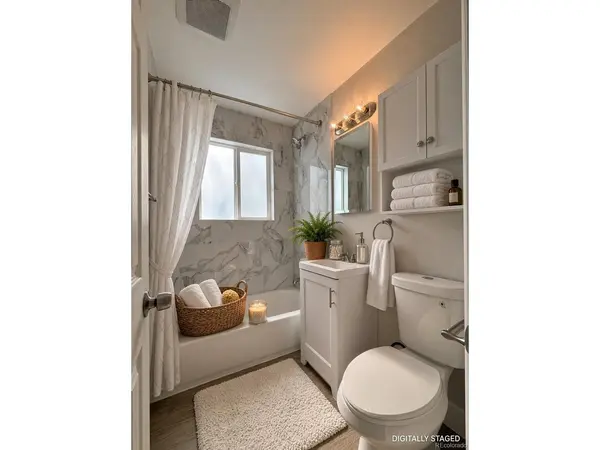 940 Moline, Aurora, CO 80010