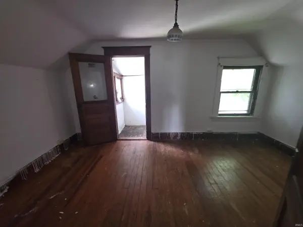 318 Hamden CT, South Bend, IN 46601-1428