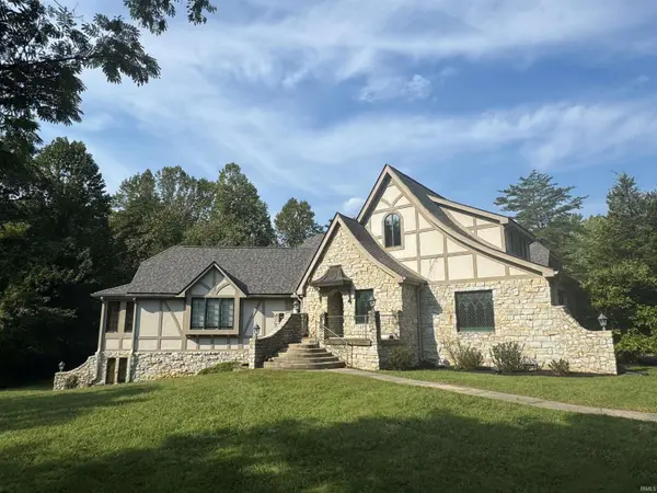 5500 E Ariel WAY, Bloomington, IN 47408-9006