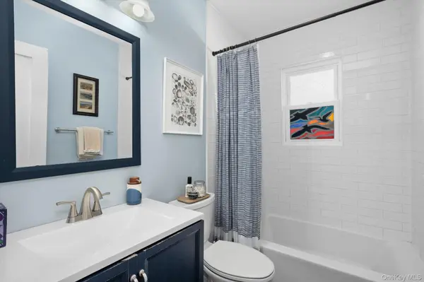 29 Barnes ST, Long Beach, NY 11561