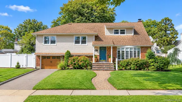 2684 Howell ST, Baldwin, NY 11510