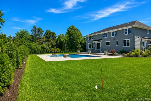25 Jareds PATH, Brookhaven, NY 11719