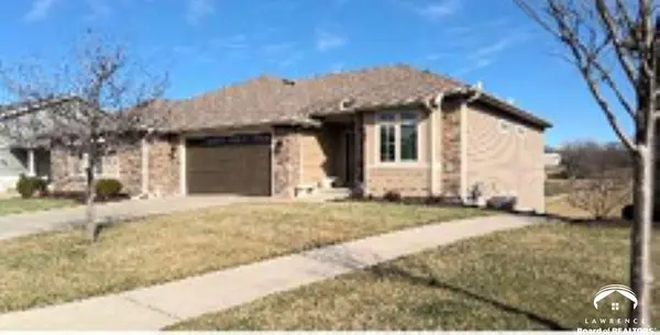 341 N Parker CIR, Lawrence, KS 66049