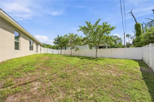 2451 AUBURN BLVD, Port Charlotte, FL 33948