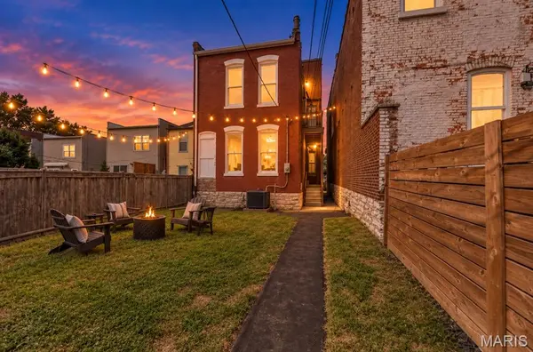 1936 Arsenal ST, St Louis, MO 63118