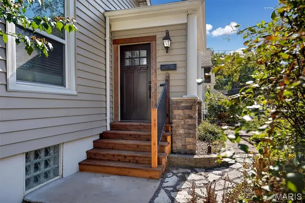 3448 Commonwealth AVE, St Louis, MO 63143