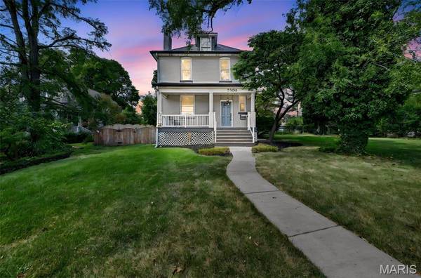 7303 Lindbergh DR, St Louis, MO 63117