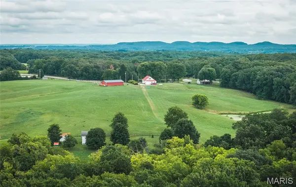 1137 Highway F, Eolia, MO 63344