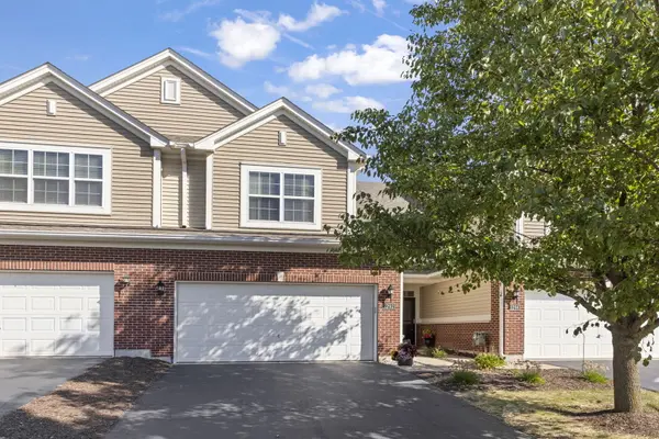 1292 Church CT #1292, Aurora, IL 60502