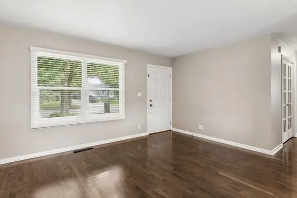 Address not disclosed, Geneva, IL 60134