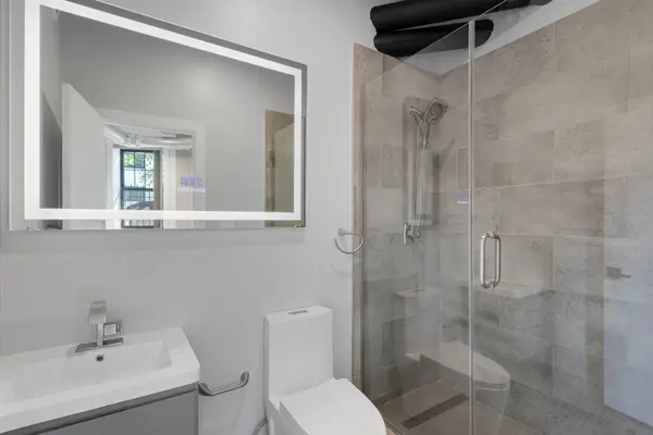 7645 N SHERIDAN RD #112, Chicago, IL 60626
