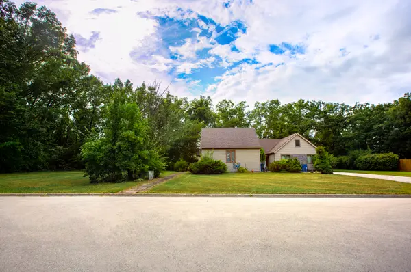 3442 Orchard TER, Crete, IL 60417